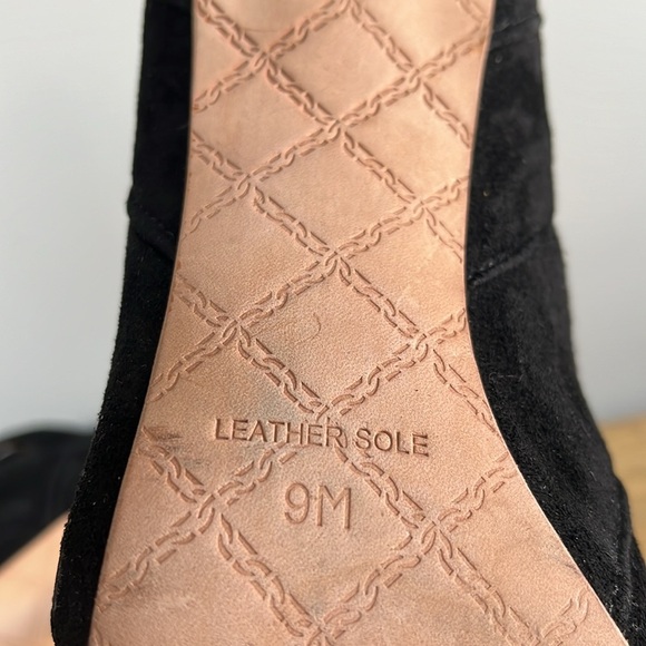 L.A.M.B Georgio Black Suede Velcro Closure Stiletto Platform Heels - Picture 9 of 10